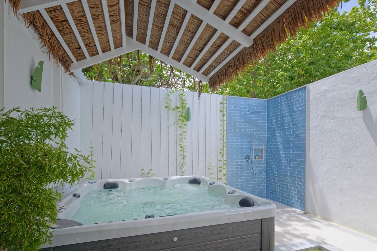 Park Sun Island - Complimentary One Way Domestic Transportation For Of 7 Nights And 01 April To 30 September 2025 Maamigili