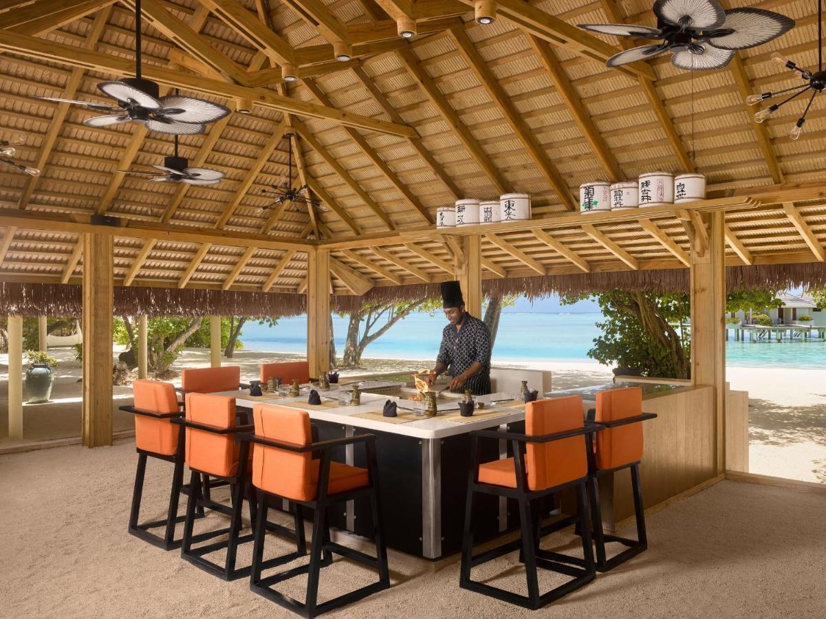 Resort Park Sun Island - Complimentary One Way Domestic Transportation For Of 7 Nights And 01 April To 30 September 2025